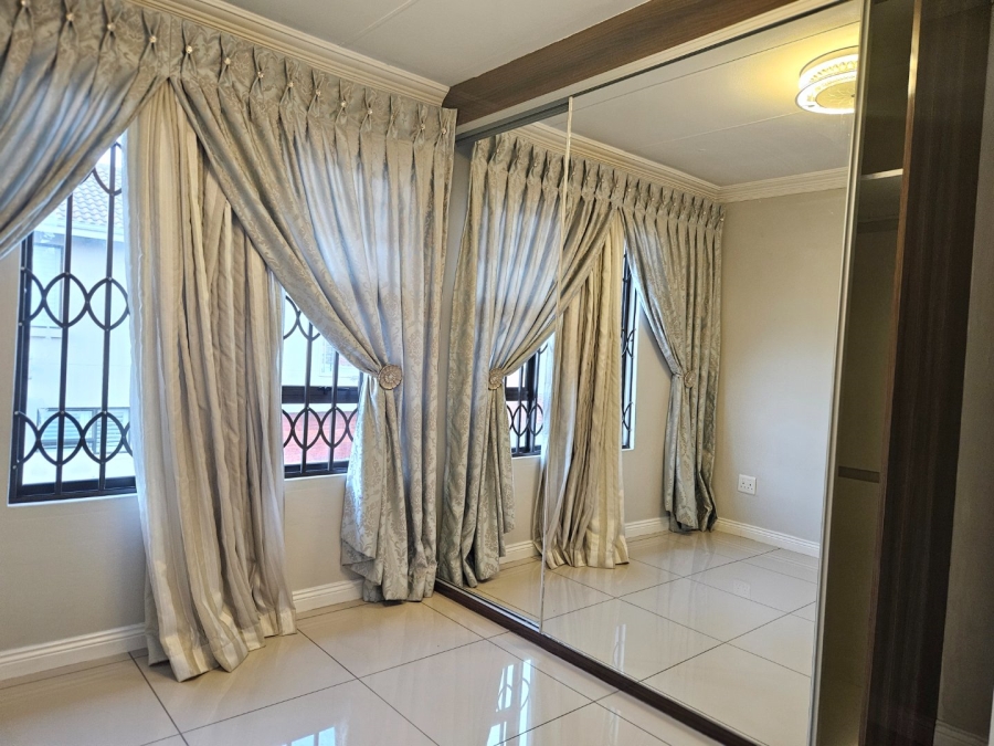 3 Bedroom Property for Sale in Sharonlea Gauteng