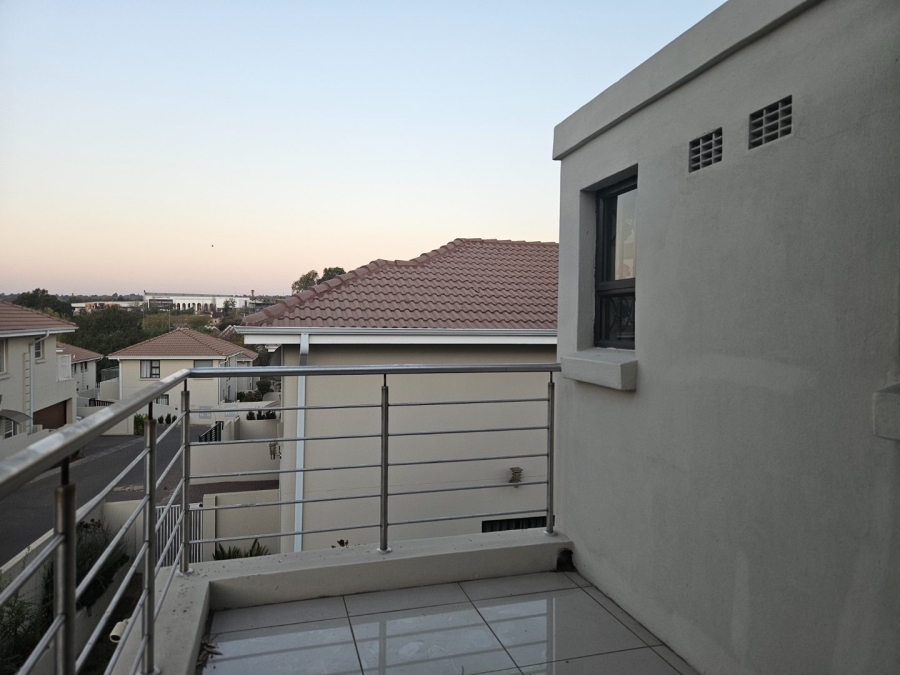 3 Bedroom Property for Sale in Sharonlea Gauteng