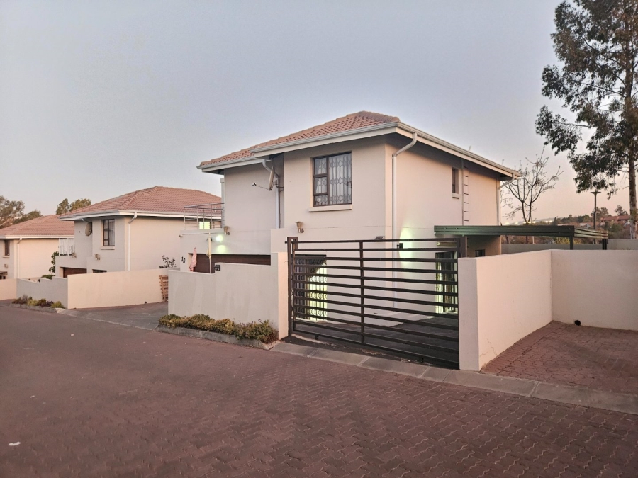 3 Bedroom Property for Sale in Sharonlea Gauteng