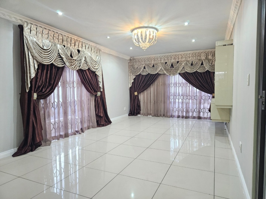 3 Bedroom Property for Sale in Sharonlea Gauteng