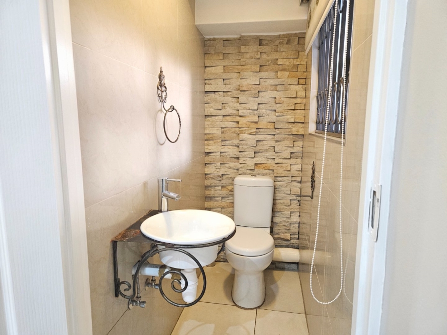 3 Bedroom Property for Sale in Sharonlea Gauteng