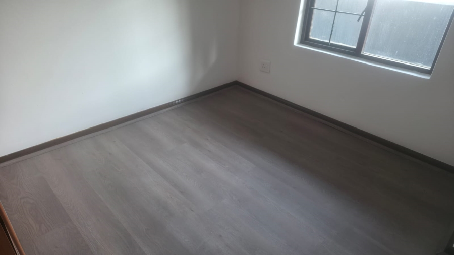 To Let 2 Bedroom Property for Rent in Noordwyk Gauteng