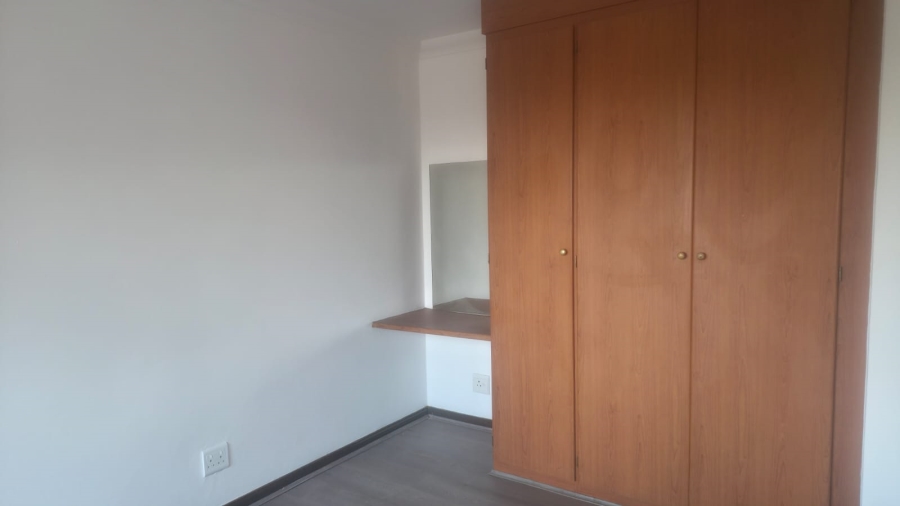 To Let 2 Bedroom Property for Rent in Noordwyk Gauteng