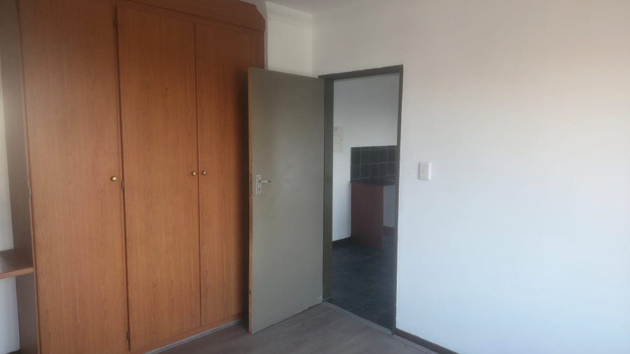 To Let 2 Bedroom Property for Rent in Noordwyk Gauteng