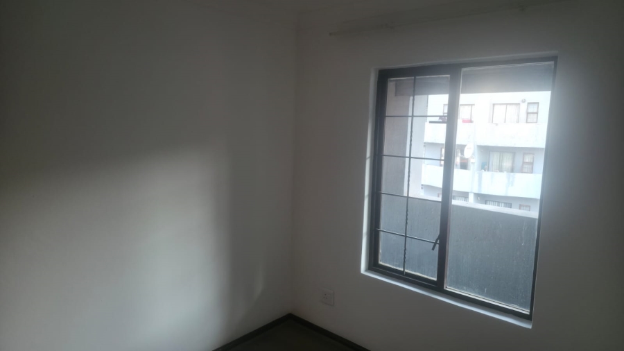 To Let 2 Bedroom Property for Rent in Noordwyk Gauteng