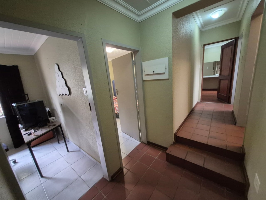 To Let 3 Bedroom Property for Rent in Garsfontein Gauteng