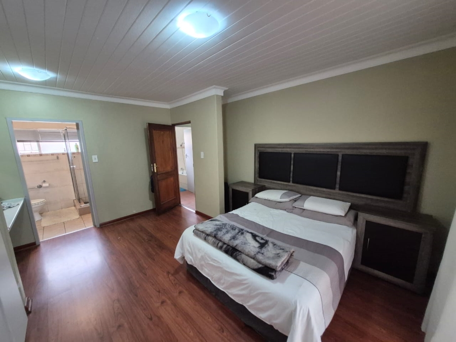 To Let 3 Bedroom Property for Rent in Garsfontein Gauteng