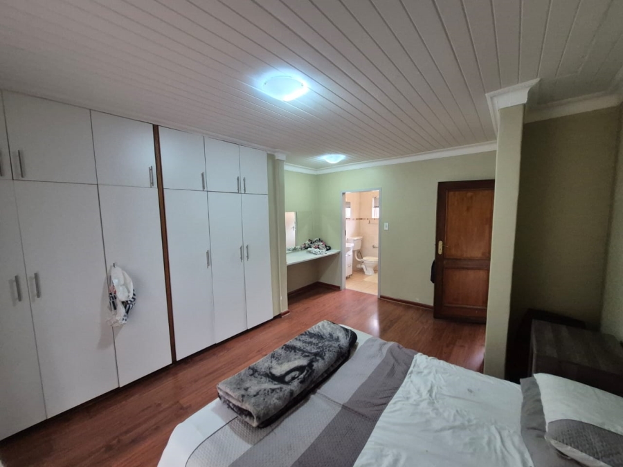 To Let 3 Bedroom Property for Rent in Garsfontein Gauteng