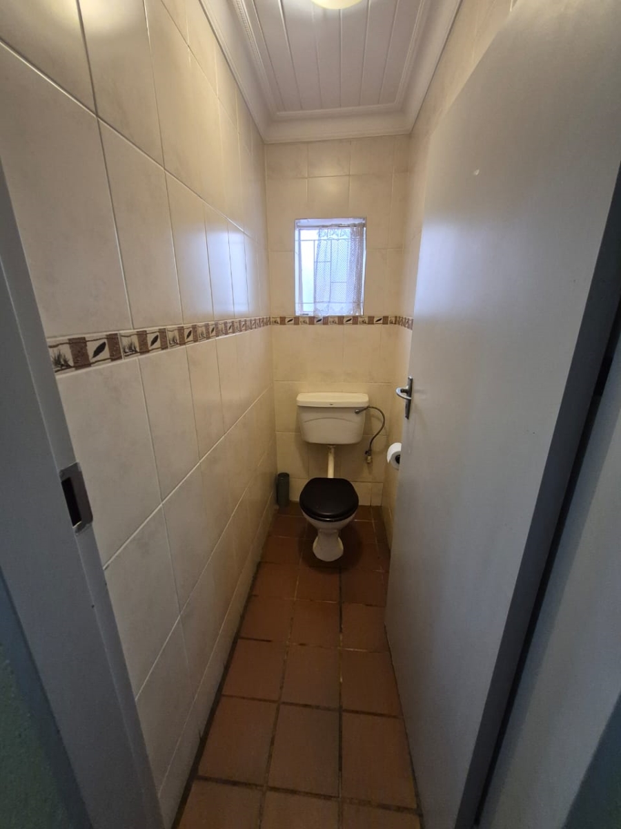 To Let 3 Bedroom Property for Rent in Garsfontein Gauteng
