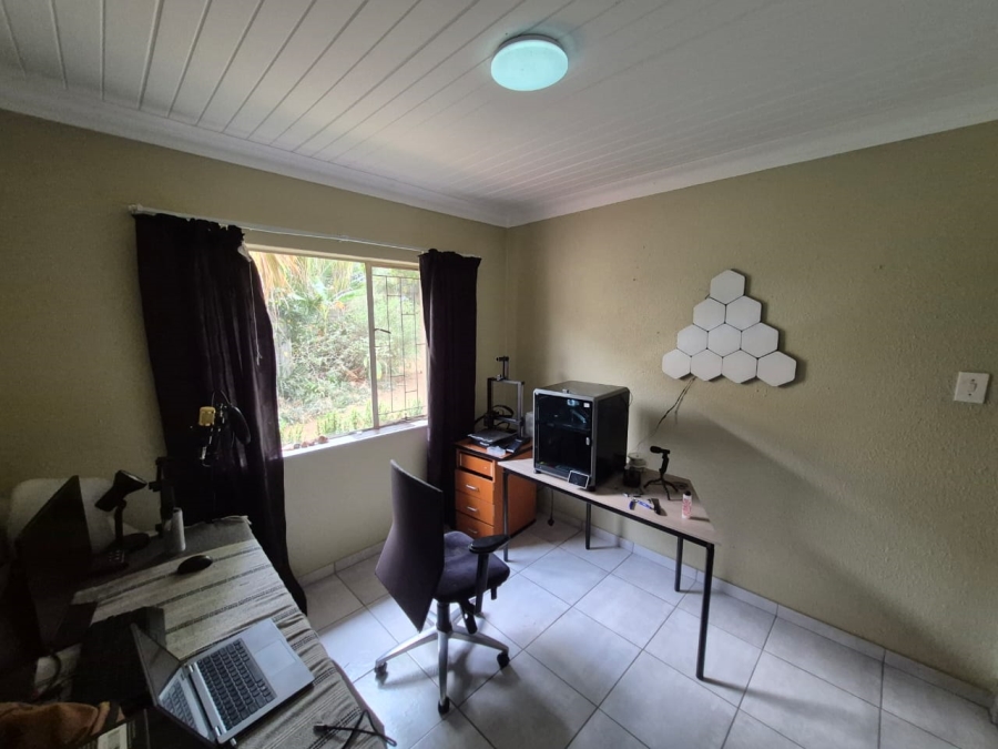 To Let 3 Bedroom Property for Rent in Garsfontein Gauteng