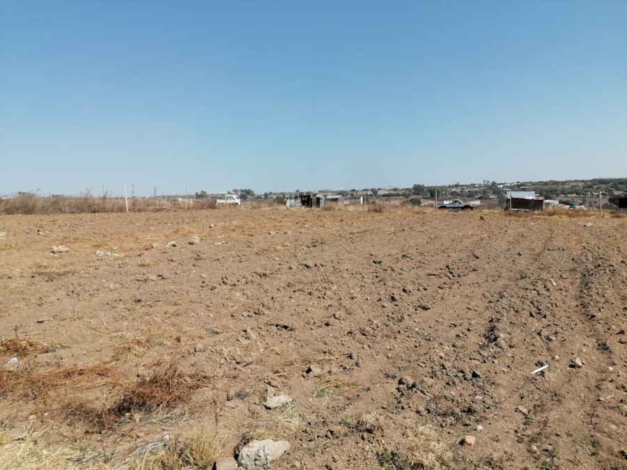 To Let Commercial Property for Rent in Laezonia Gauteng