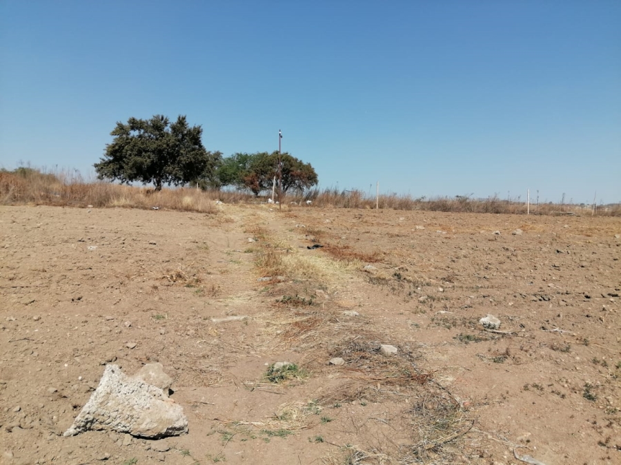To Let Commercial Property for Rent in Laezonia Gauteng