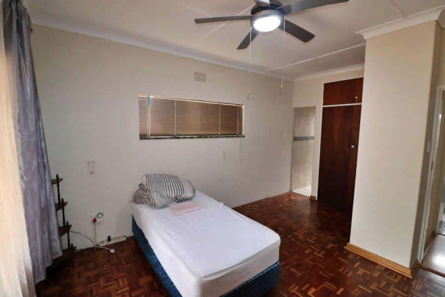 4 Bedroom Property for Sale in Dawnview Gauteng