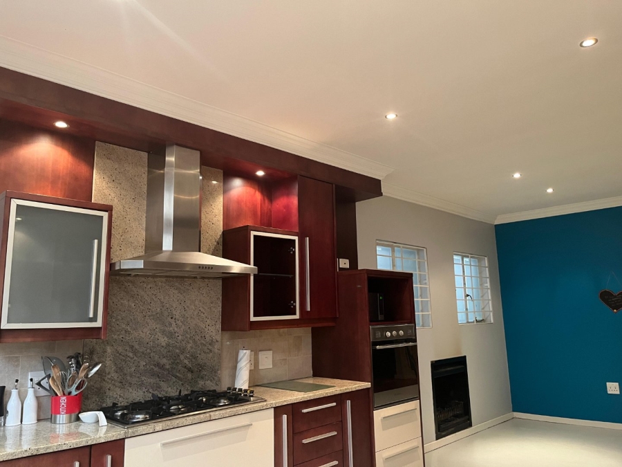 3 Bedroom Property for Sale in Highlands North Gauteng
