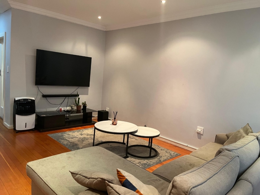 3 Bedroom Property for Sale in Highlands North Gauteng