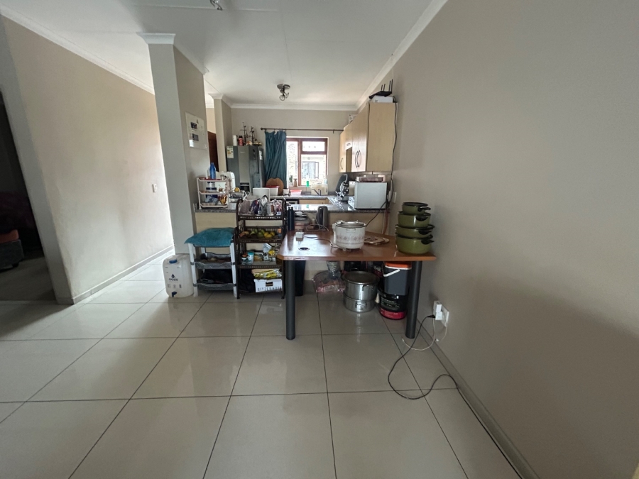 2 Bedroom Property for Sale in Vorna Valley Gauteng