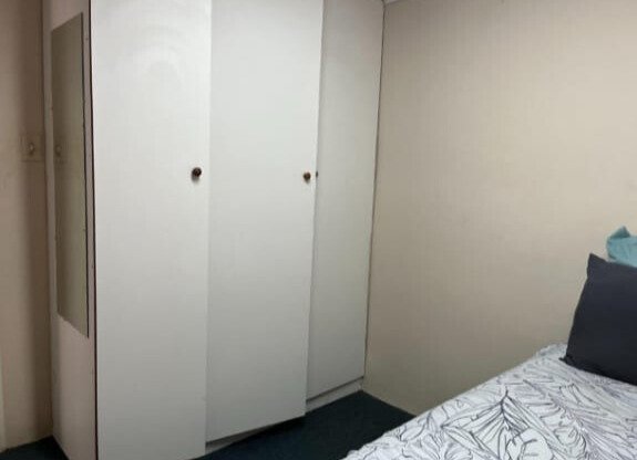 To Let 1 Bedroom Property for Rent in Crown Gardens Gauteng