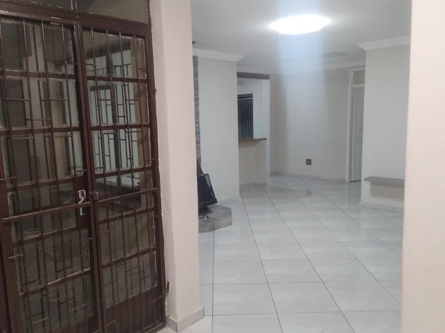 To Let 2 Bedroom Property for Rent in Westdene Gauteng