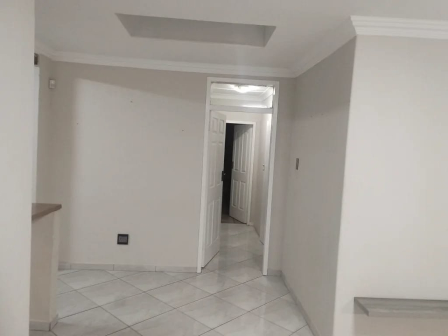 To Let 2 Bedroom Property for Rent in Westdene Gauteng