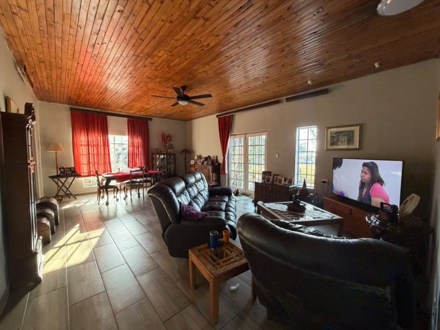 3 Bedroom Property for Sale in Monavoni A H Gauteng