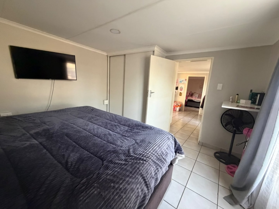 3 Bedroom Property for Sale in Monavoni A H Gauteng
