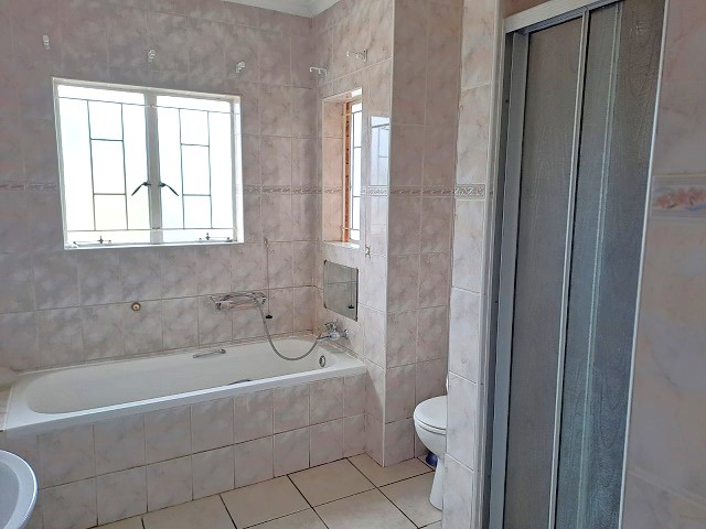 3 Bedroom Property for Sale in Eastleigh Gauteng