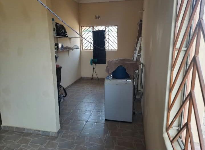 5 Bedroom Property for Sale in Lenasia South Gauteng