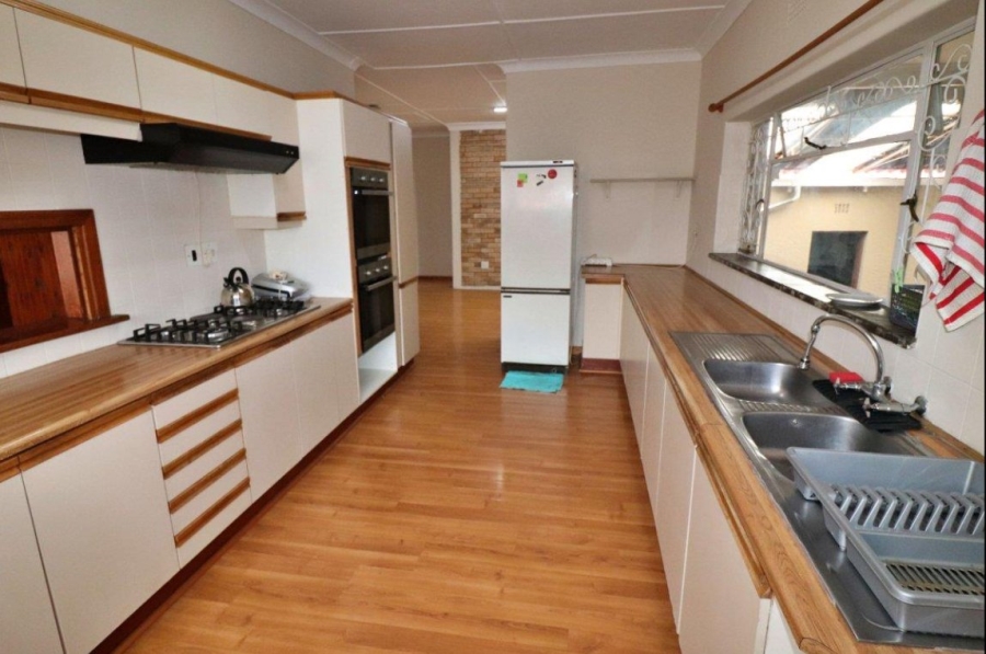4 Bedroom Property for Sale in Dawnview Gauteng