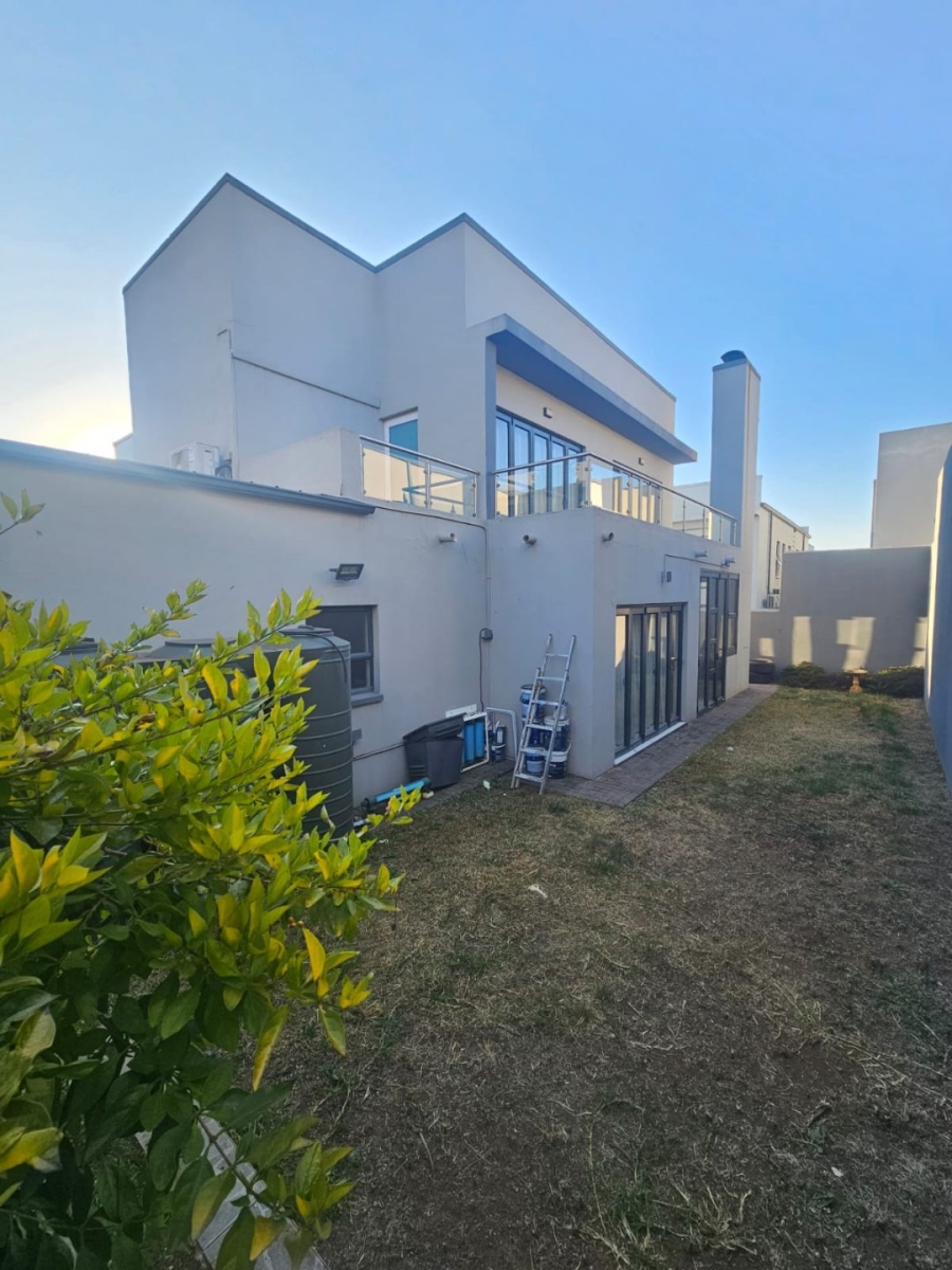 3 Bedroom Property for Sale in Ormonde Gauteng