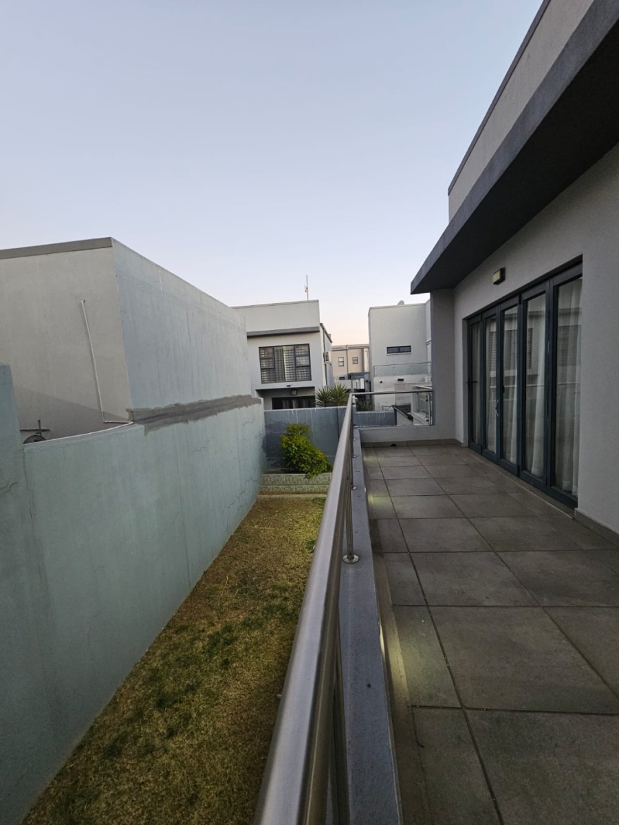 3 Bedroom Property for Sale in Ormonde Gauteng
