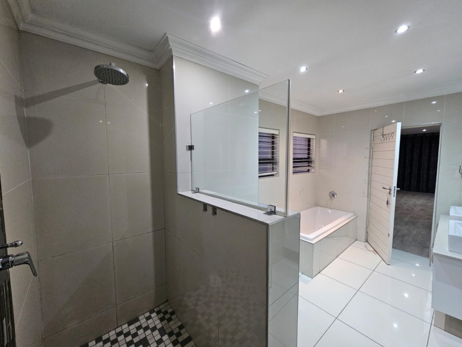 3 Bedroom Property for Sale in Ormonde Gauteng
