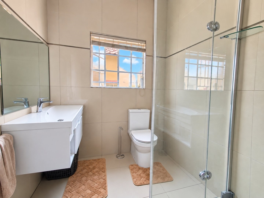 3 Bedroom Property for Sale in Marlands Gauteng