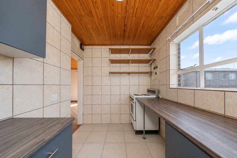 1 Bedroom Property for Sale in Edenvale Central Gauteng