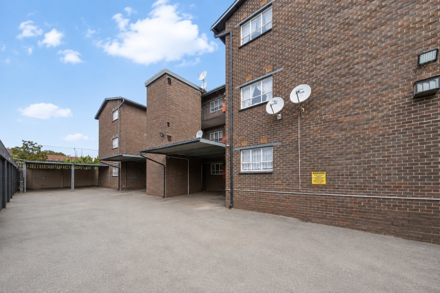 1 Bedroom Property for Sale in Edenvale Central Gauteng