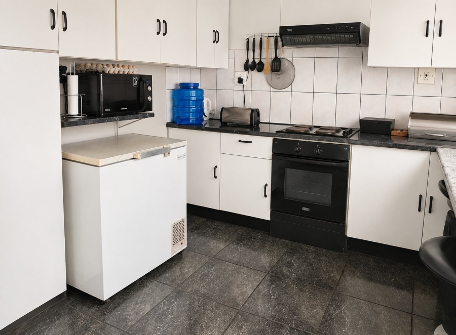 3 Bedroom Property for Sale in Klopperpark Gauteng