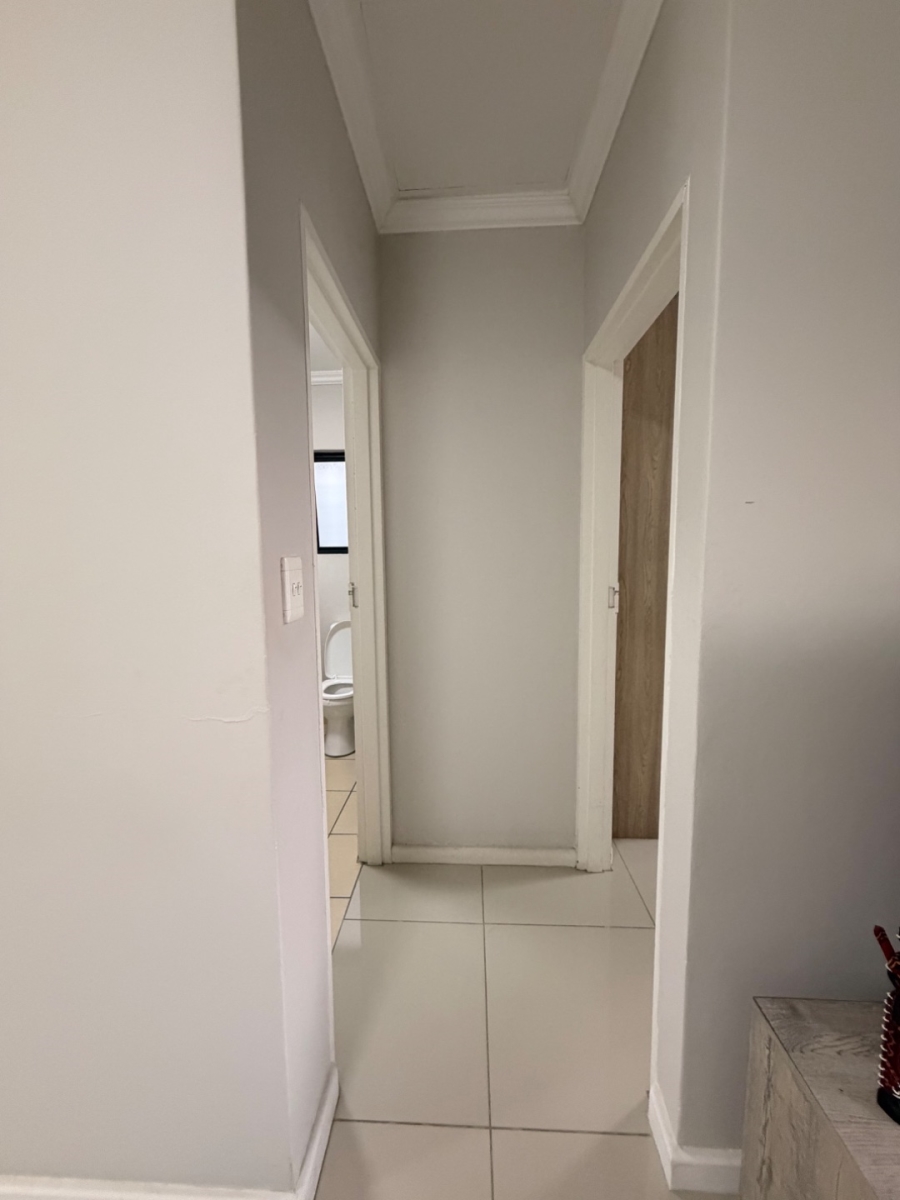 To Let 2 Bedroom Property for Rent in Halfway Gardens Gauteng