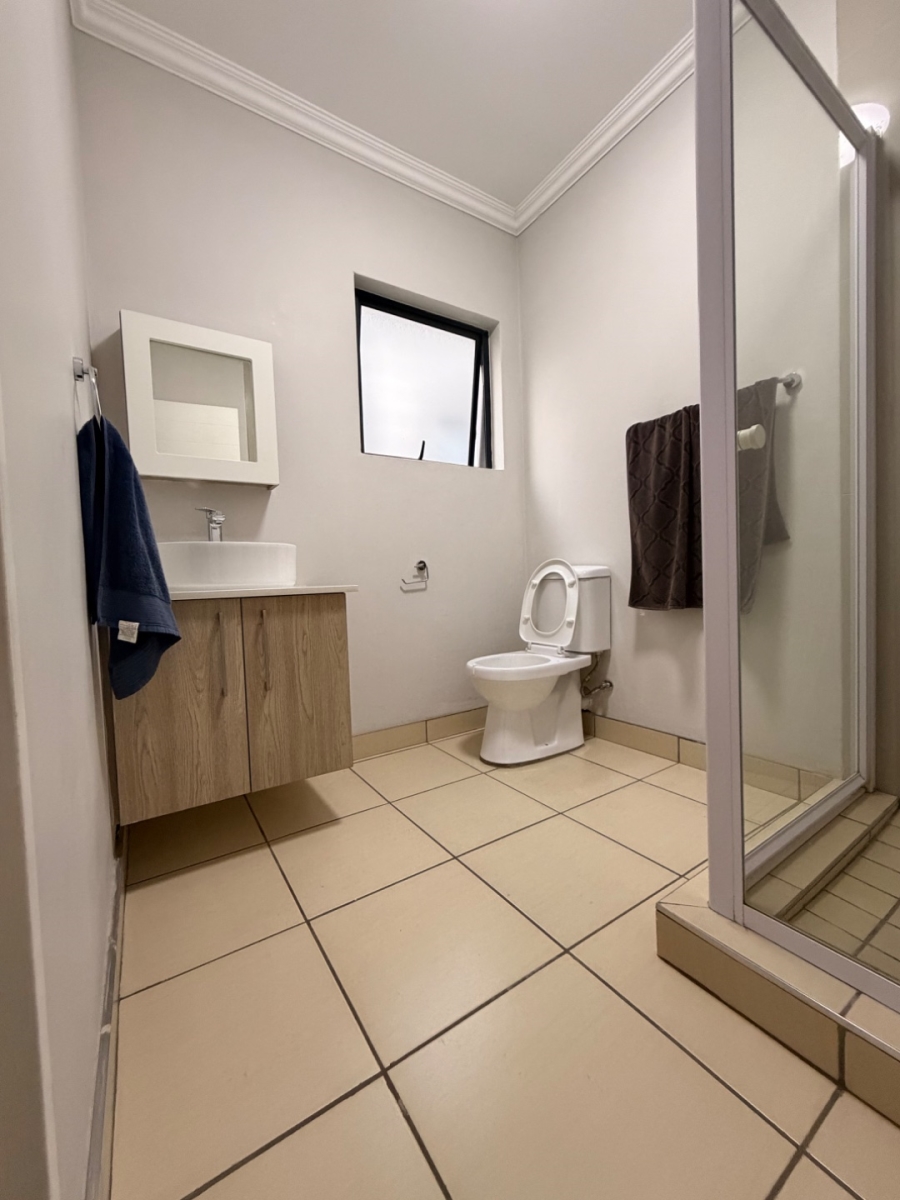 To Let 2 Bedroom Property for Rent in Halfway Gardens Gauteng