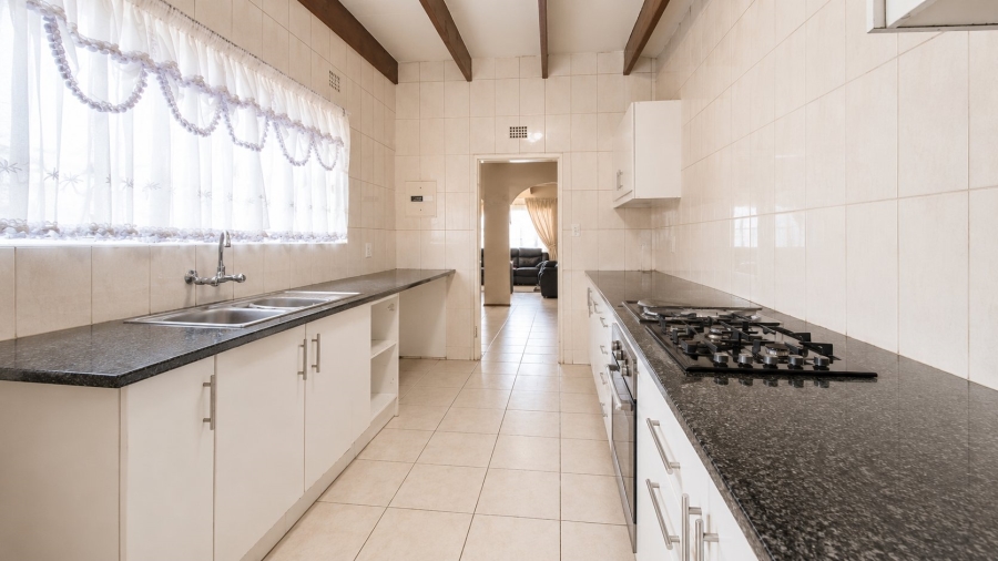 3 Bedroom Property for Sale in Klopperpark Gauteng