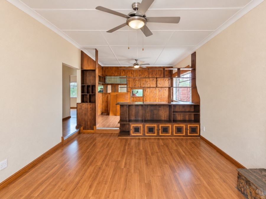 4 Bedroom Property for Sale in Dawnview Gauteng