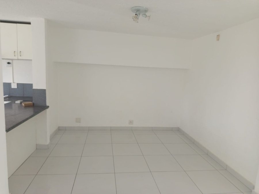 To Let 4 Bedroom Property for Rent in Halfway Gardens Gauteng