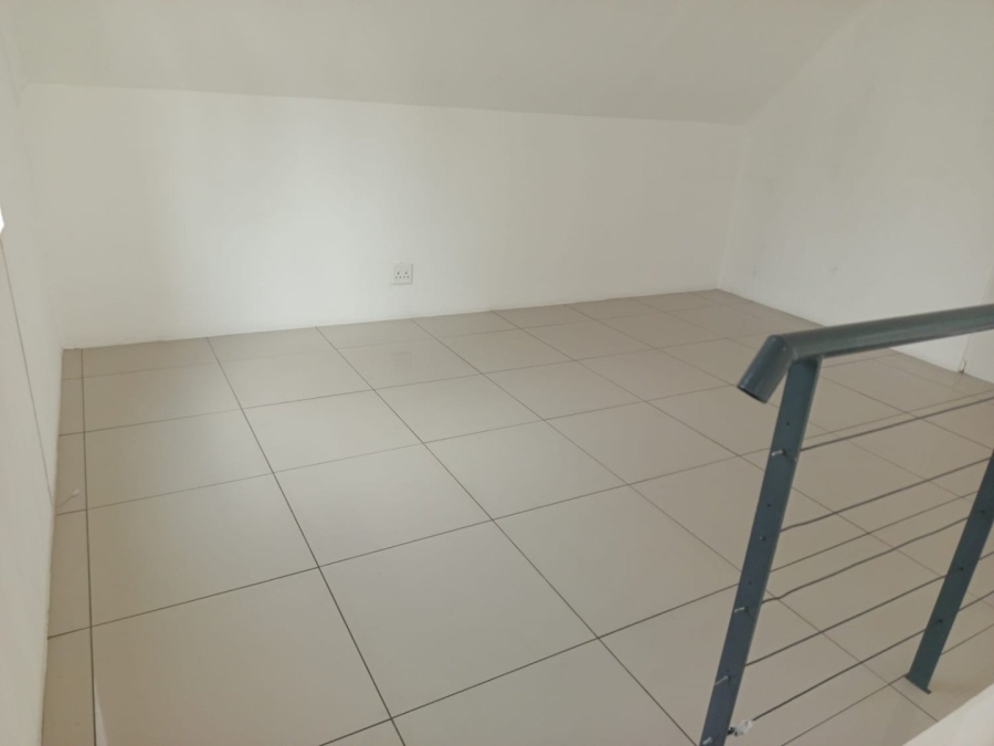 To Let 4 Bedroom Property for Rent in Halfway Gardens Gauteng