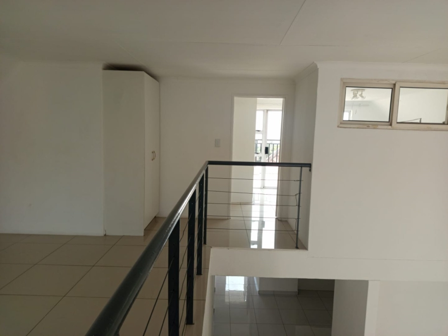 To Let 4 Bedroom Property for Rent in Halfway Gardens Gauteng