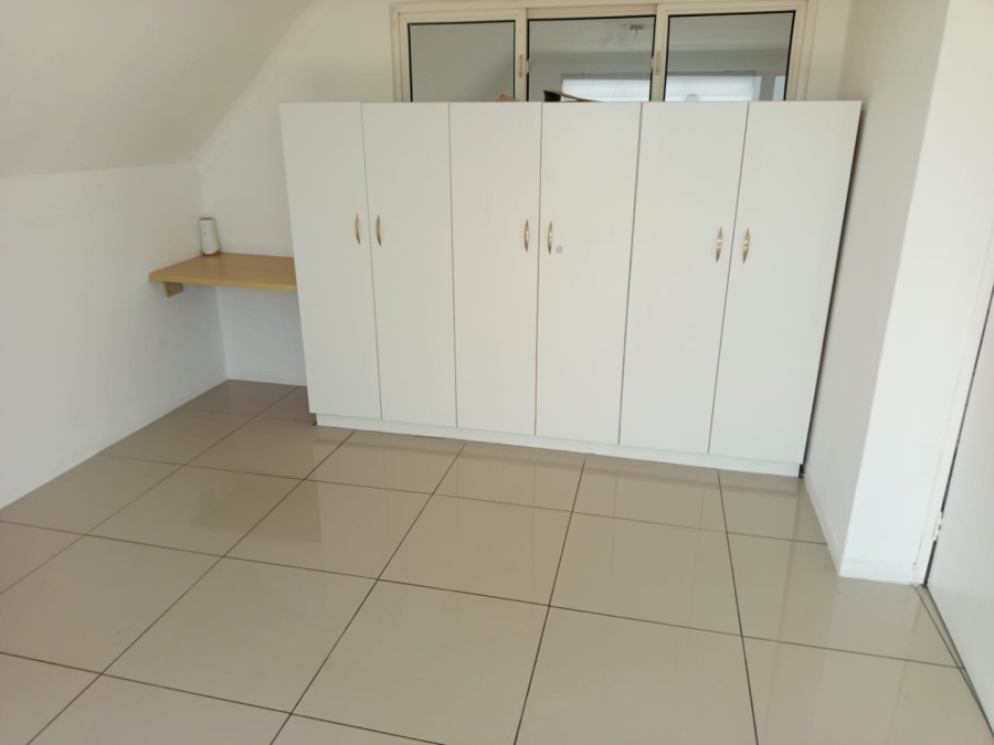 To Let 4 Bedroom Property for Rent in Halfway Gardens Gauteng
