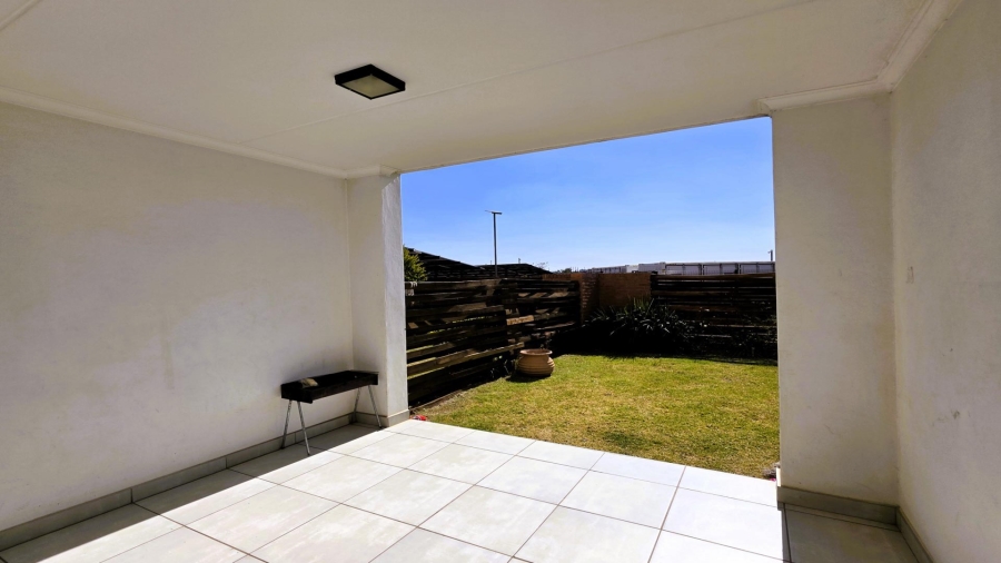 3 Bedroom Property for Sale in Willow Park Manor Gauteng