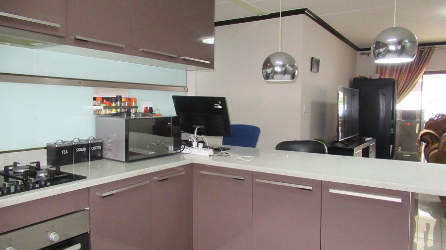 3 Bedroom Property for Sale in Carlswald Gauteng