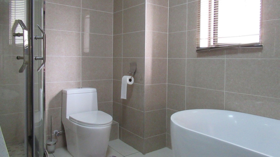 3 Bedroom Property for Sale in Carlswald Gauteng