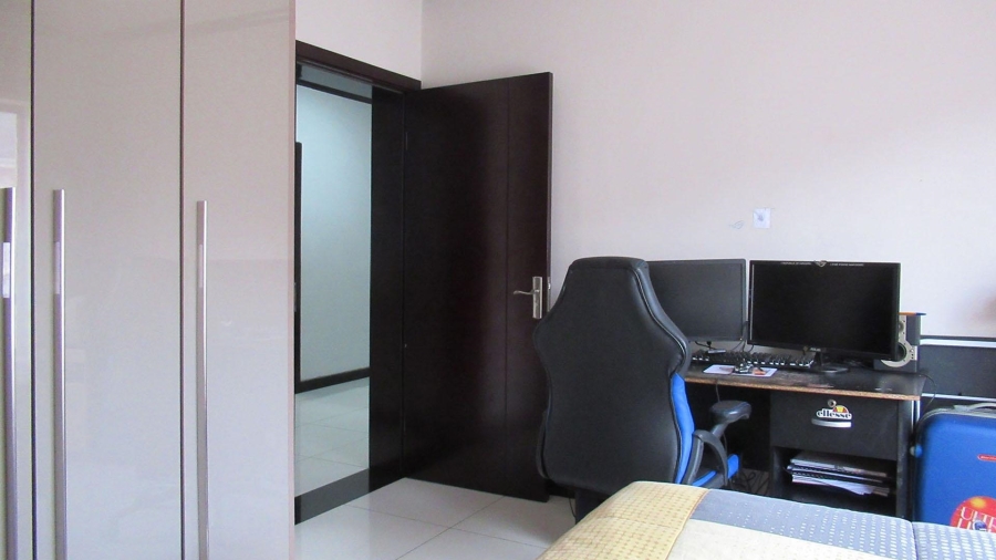 3 Bedroom Property for Sale in Carlswald Gauteng