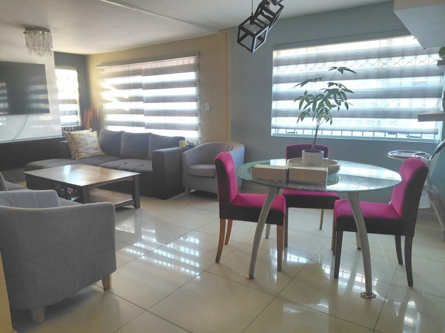 6 Bedroom Property for Sale in Mondeor Gauteng