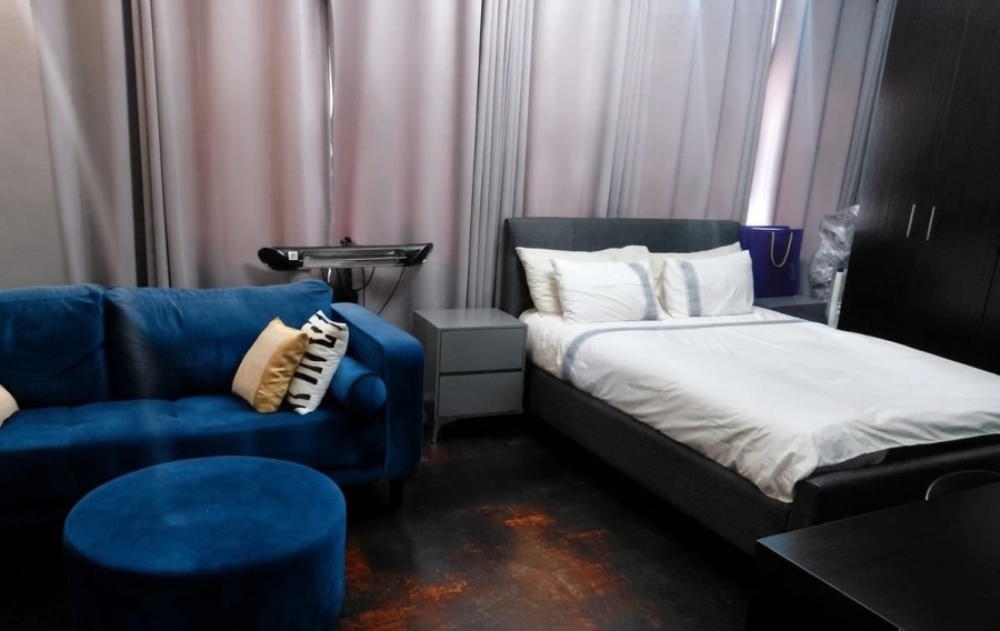 6 Bedroom Property for Sale in Mondeor Gauteng