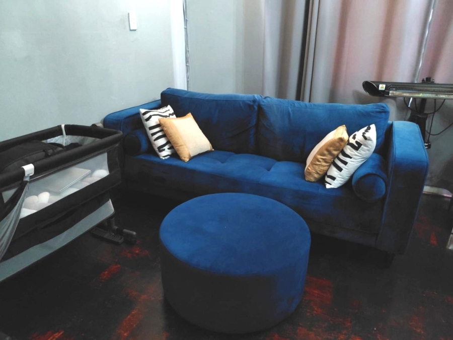 6 Bedroom Property for Sale in Mondeor Gauteng